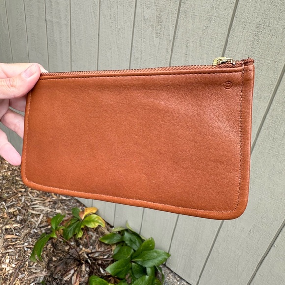 NWOT Vintage Coach Bag Skinny Cosmetic Case Pouch 7170 British Tan - Picture 2 of 5